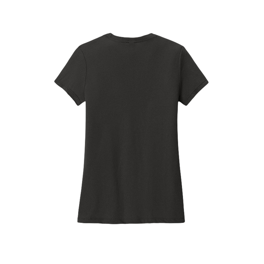 Tezi Circle Logo Tee in Black, back view